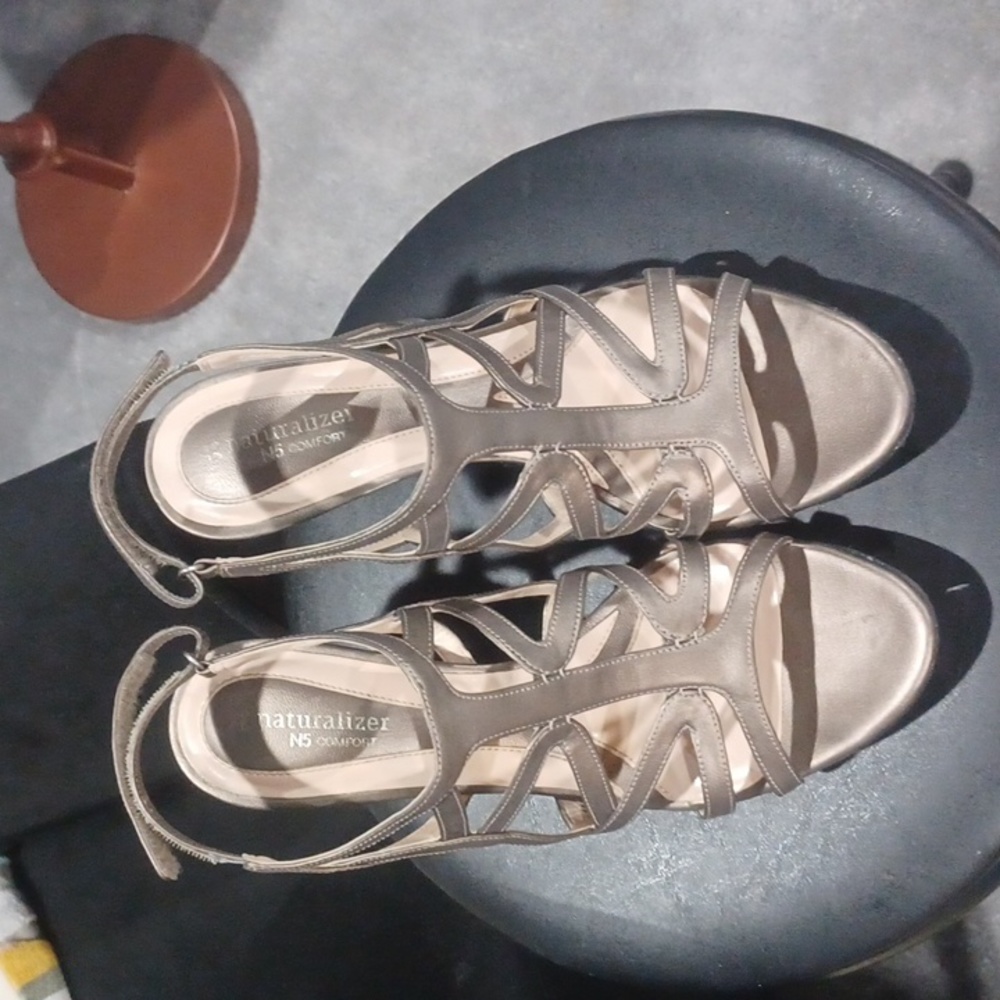 Naturalizer platform sandals